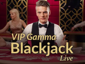 同赛季为阿森纳各项赛事均有进球，埃泽是沃尔科特后首位英格兰人